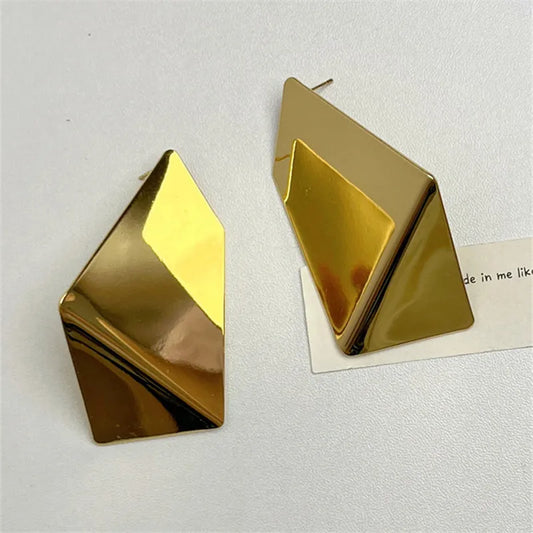 Brinco Dyani Dourado