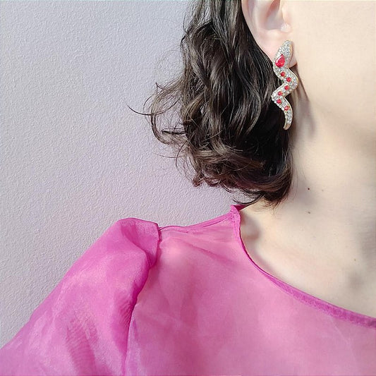 Brinco Paula Vermelho