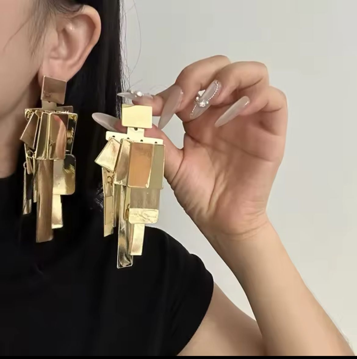 Brinco Cleópatra Dourado