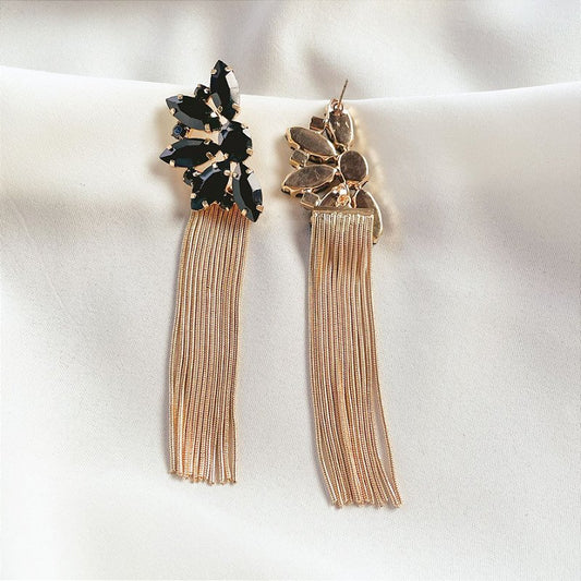 Brinco Laureana Preto