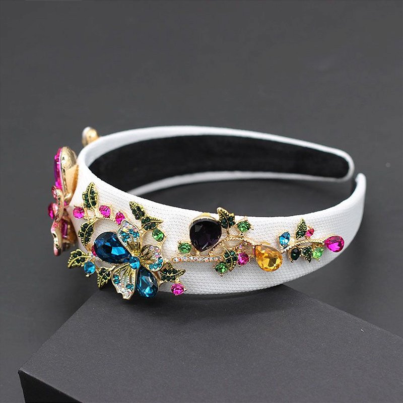 Tiara Crux