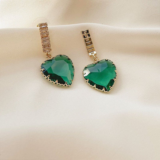 Brinco Coração Bagre Verde