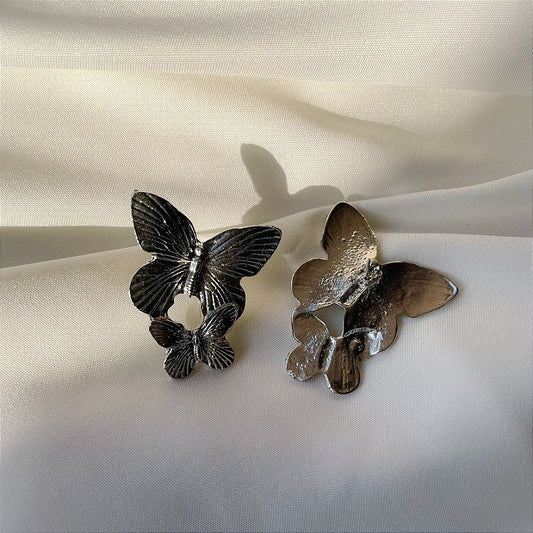 Brinco Minerva Prata