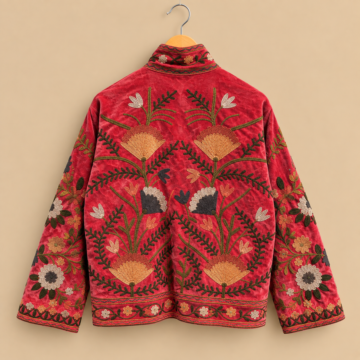 Jaqueta de veludo vermelho Suzani bordada: casaco de inverno de algodão floral boho