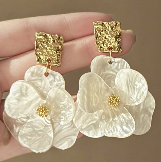 Brinco Elora Pérola